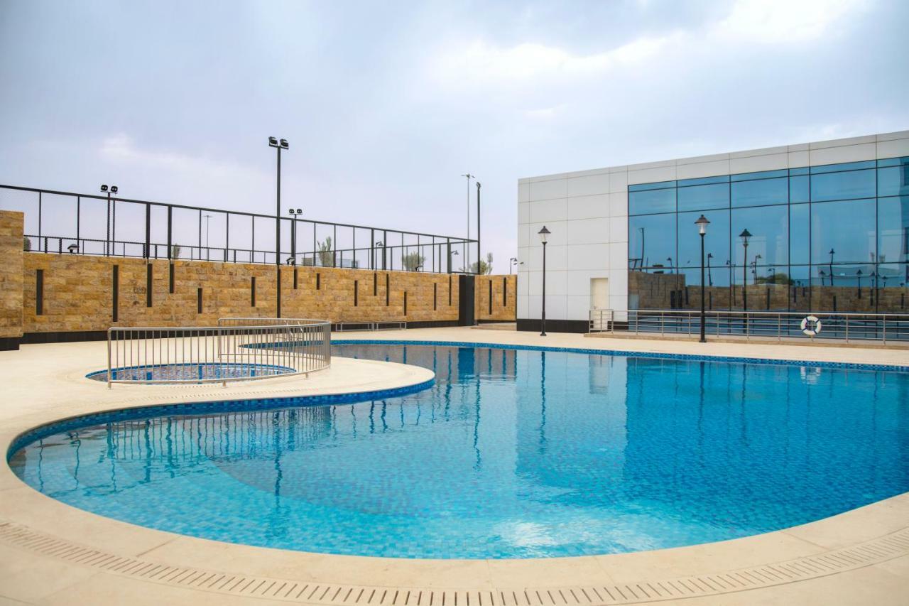 Cristal Amaken Hotel Riyadh Bagian luar foto